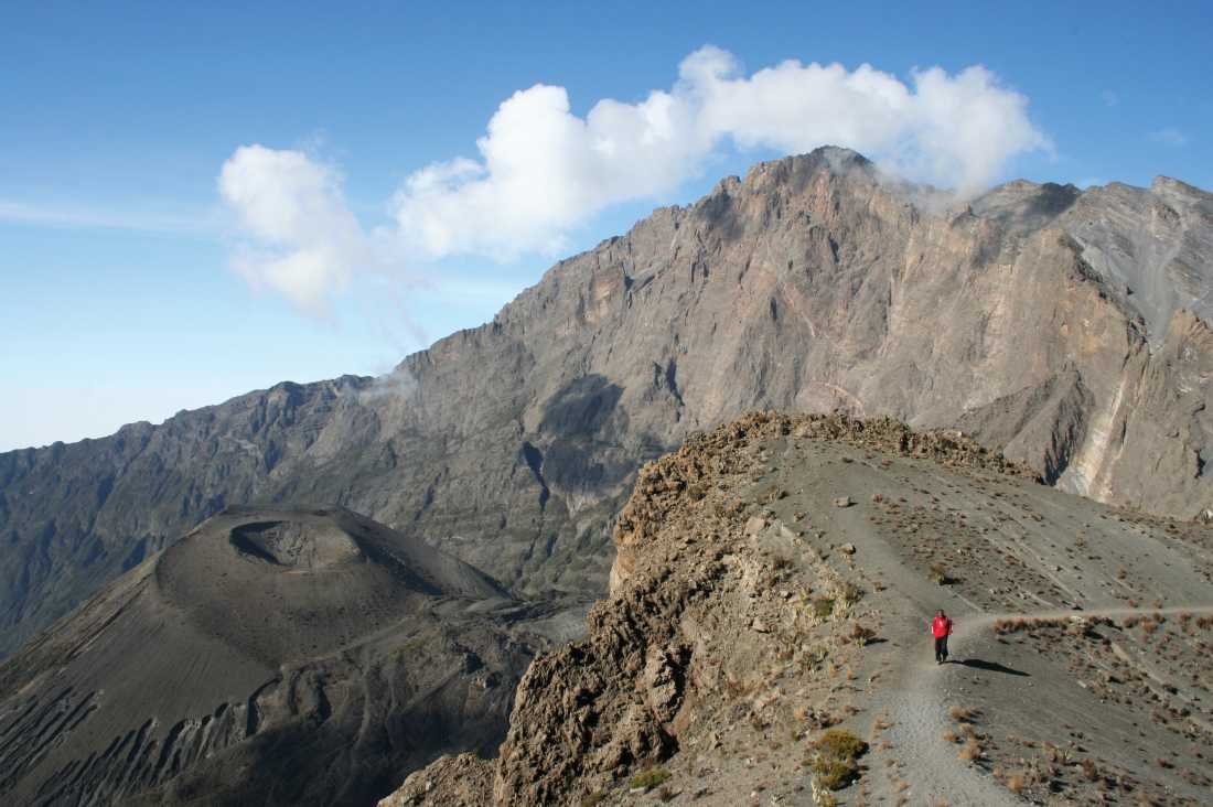 Mount Meru is Africa's 5th highest mountain |  Ken Harris