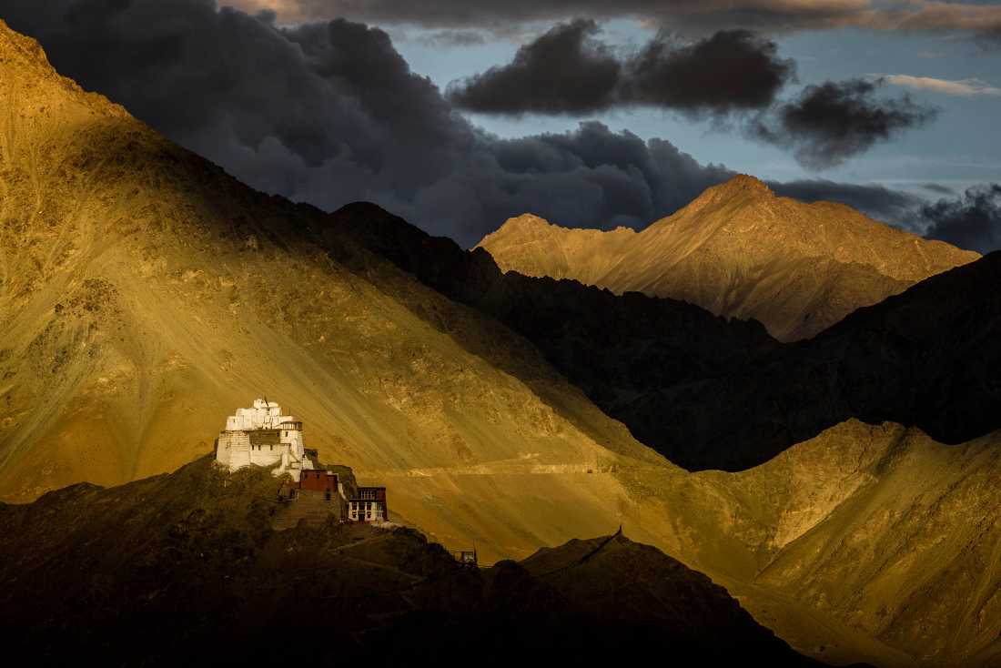 Tsemo Gompa, Leh |  Richard I'Anson