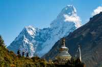 Trekking from Namche Bazaar to Thyangboche in the Everest region |  Lachlan Gardiner