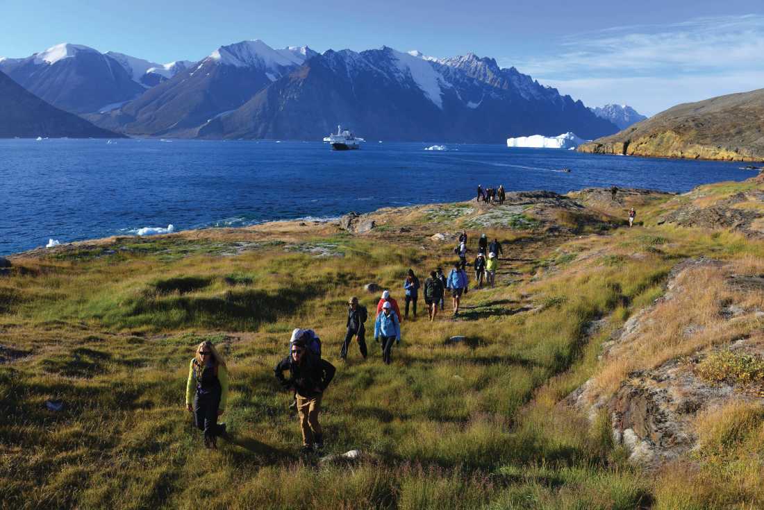 Walking the tundra of West Greenland |  Mike Beedell