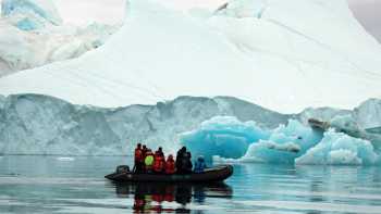 Zodiac cruising in the Arctic