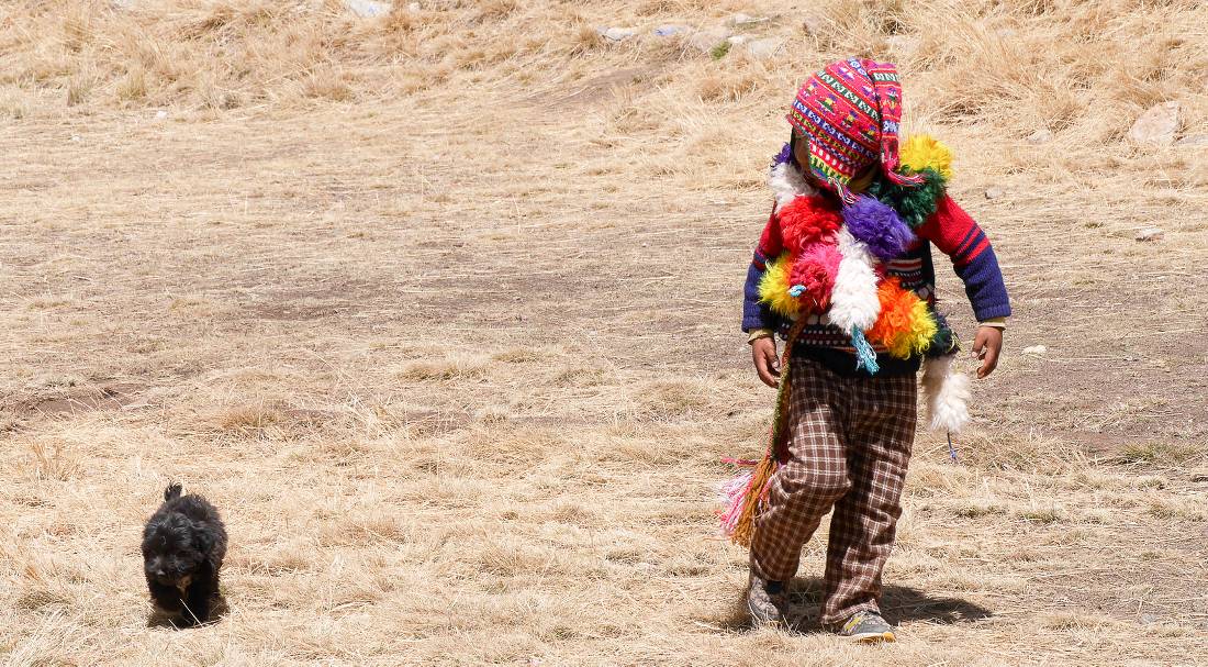 Andean boy and his little friend in La Raya | <i>Natalie Tambolash</i>